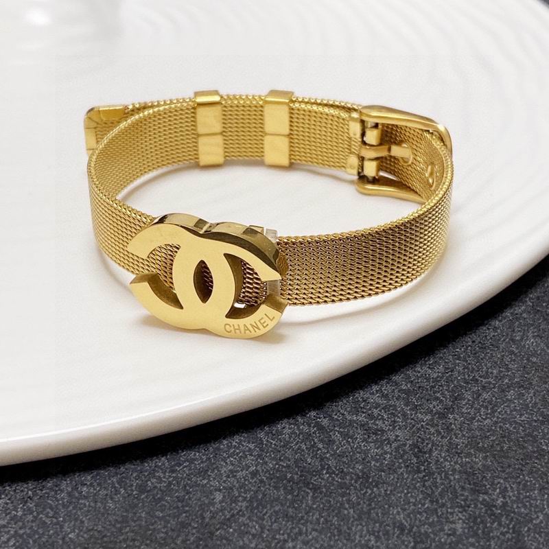 Chanel bracelet 1lyx18 (2)